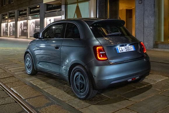 Fiat 500e Giorgio Armani